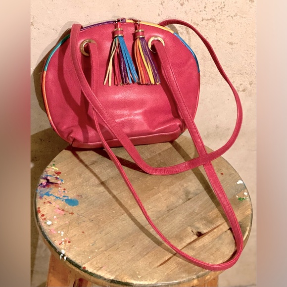 80s Pink Leather Shoulder Bag Handbag Retro with tassels on zipper - Picture 2 of 14